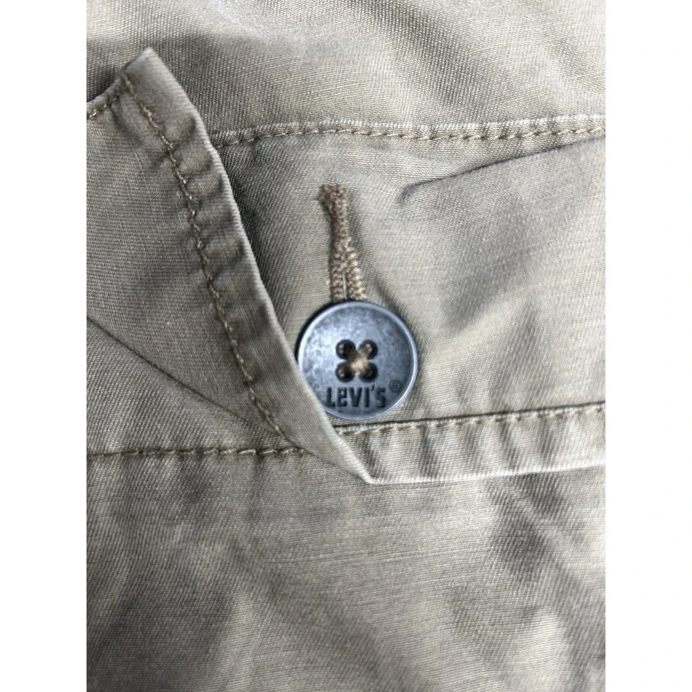 Levi's Men's Beige Cotton Canvas Cargo Shorts Zip Closure Cargo Pockets s 30